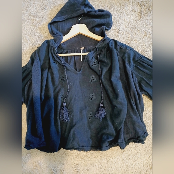 FP oversized beach hoodie with tassels - Picture 1 of 9